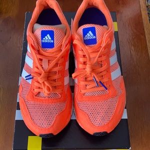 New in box Adidas adizero adios racing shoe